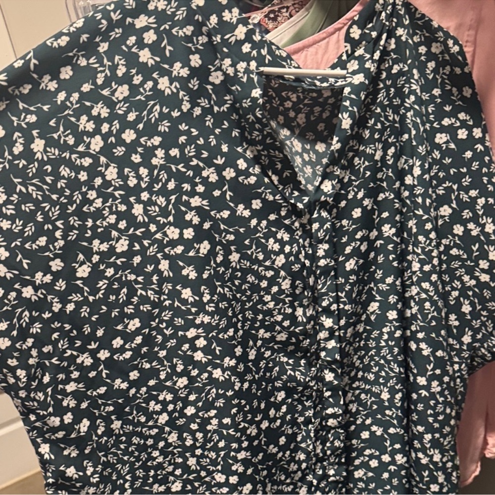 SHEIN Dark Green Floral Dress